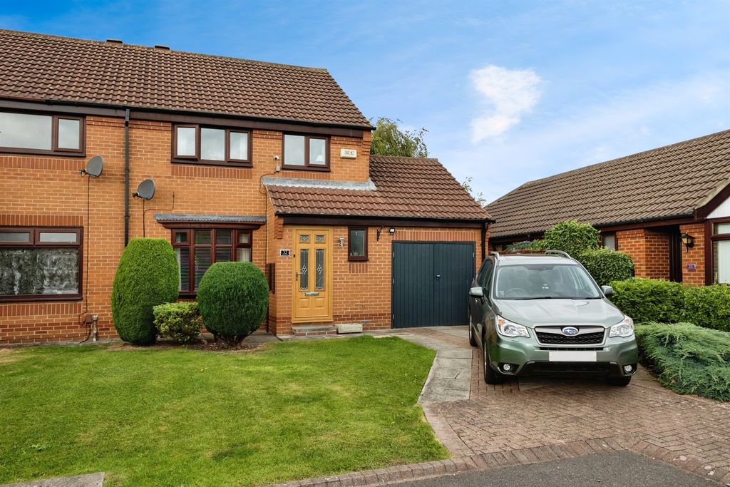 Property photo 1 of 17
