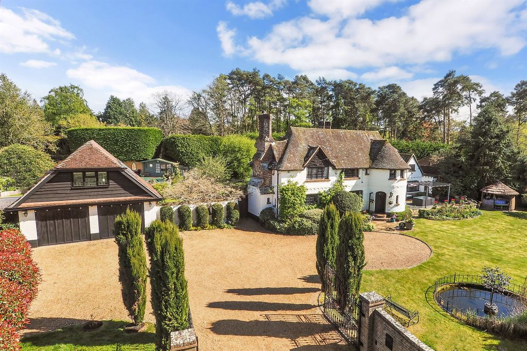 Property photo 1 of 16 (Main)