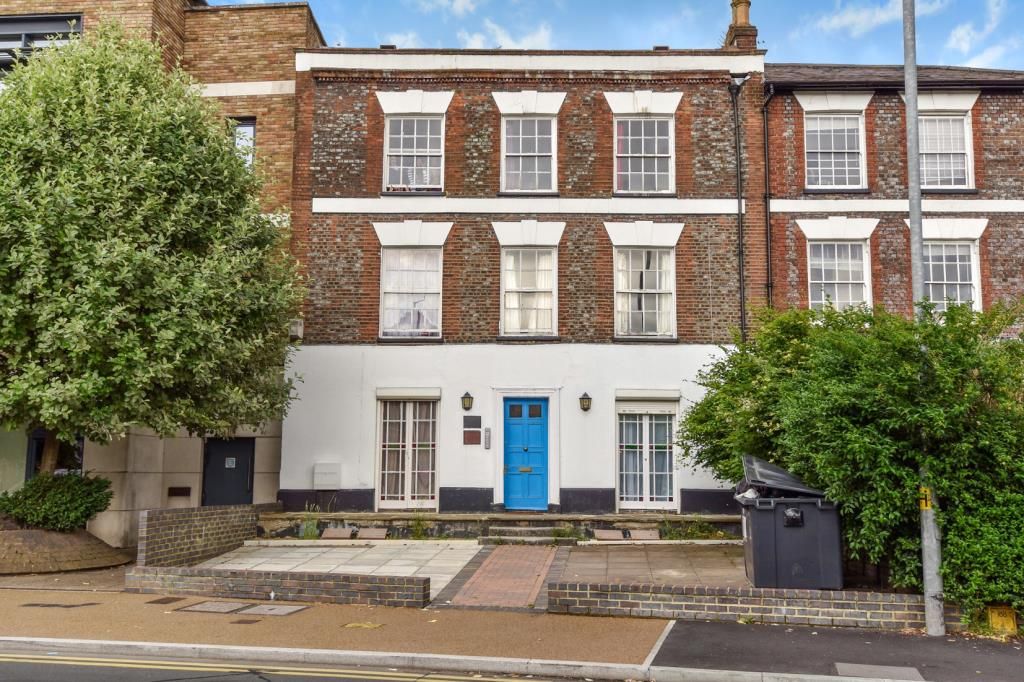 Property photo 1 of 6 External