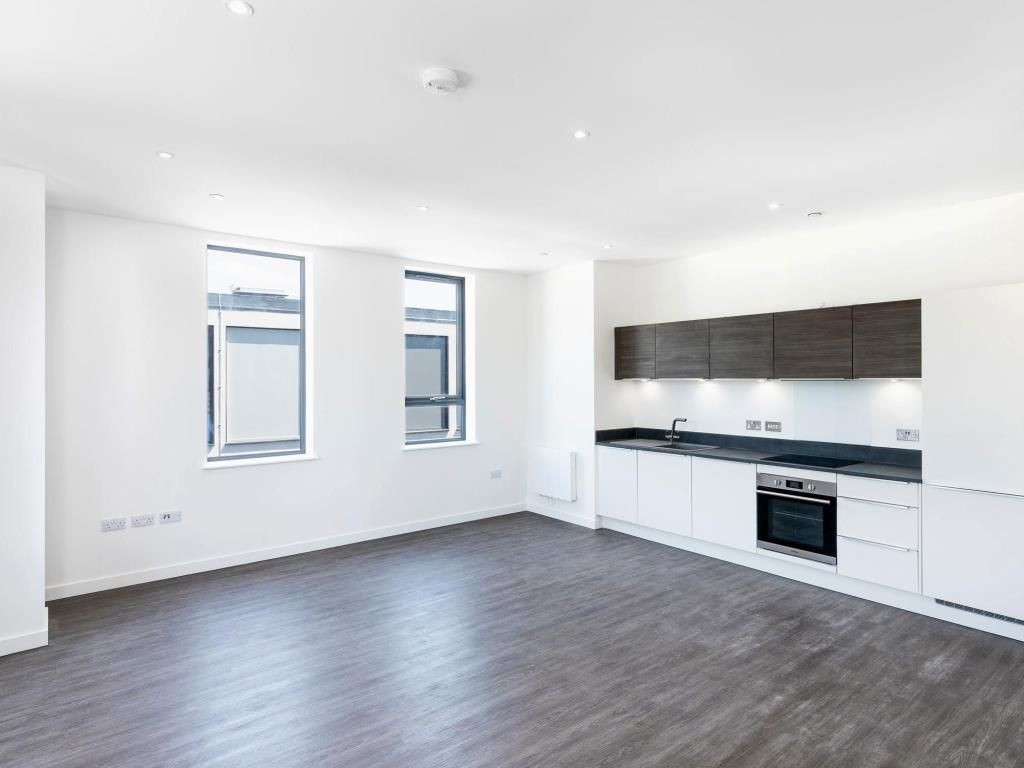 Property photo 1 of 14 Kitchen