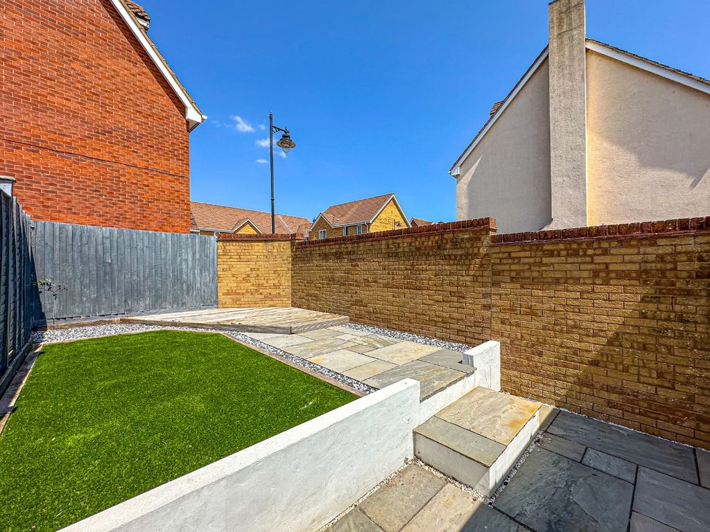 Property photo 3 of 25 5311484