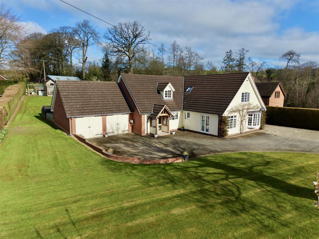 Property photo 2 of 27 Dji_Fly_20260402_094308_0269_1775119380536_Photo.J