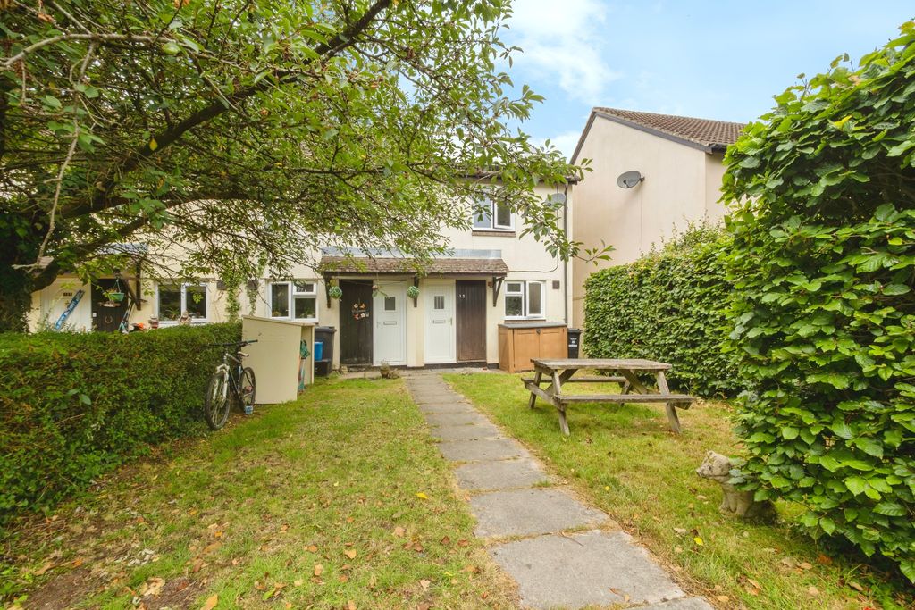 Property photo 1 of 19
