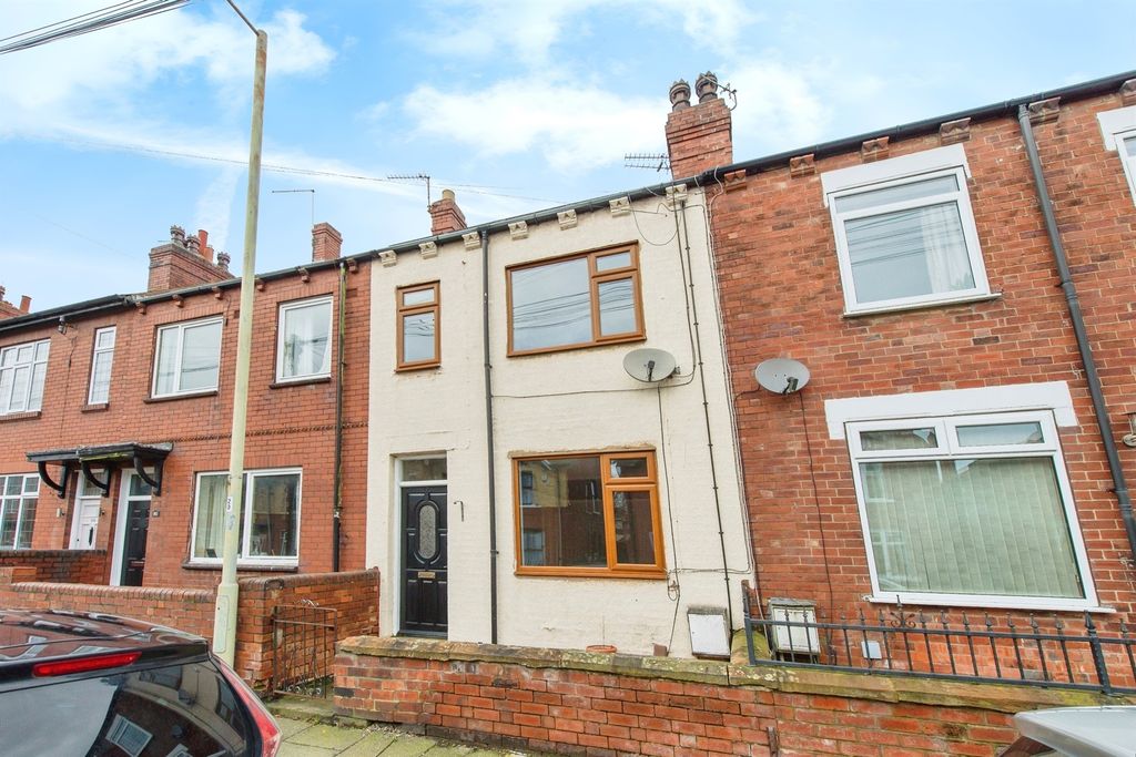 Property photo 1 of 12