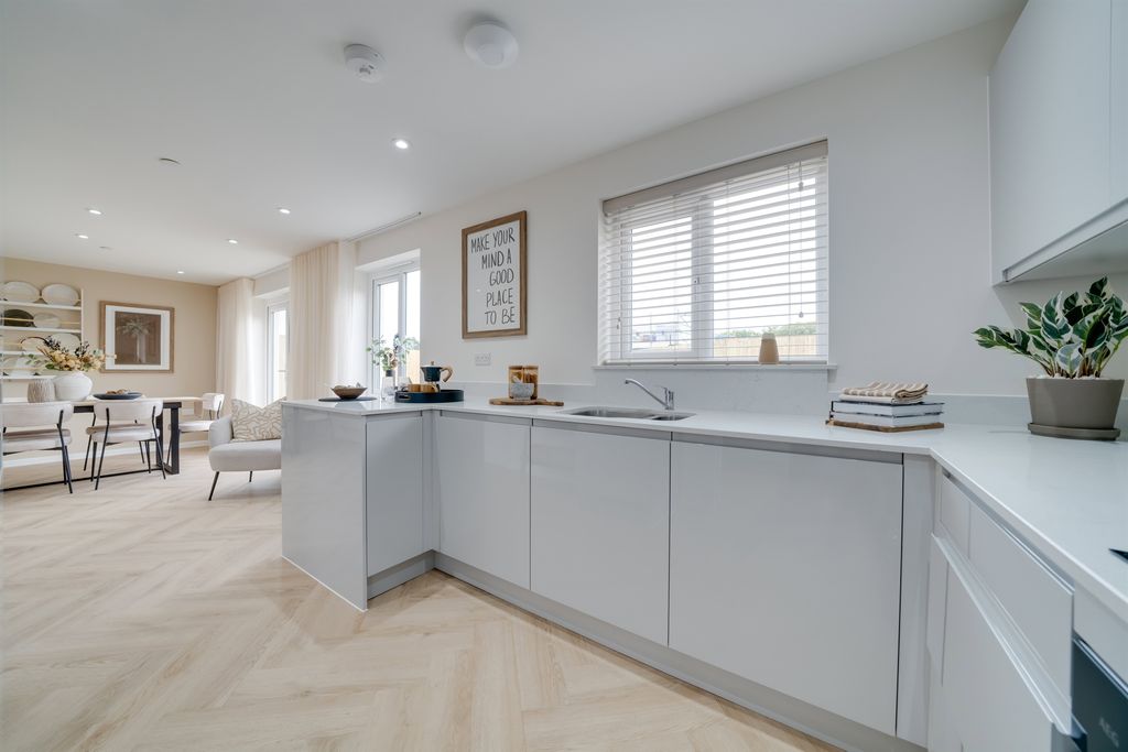 Property photo 1 of 30