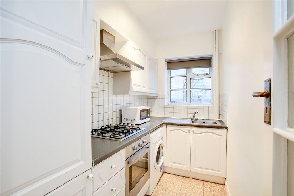 Property photo 2 of 6 Picture No. 09
