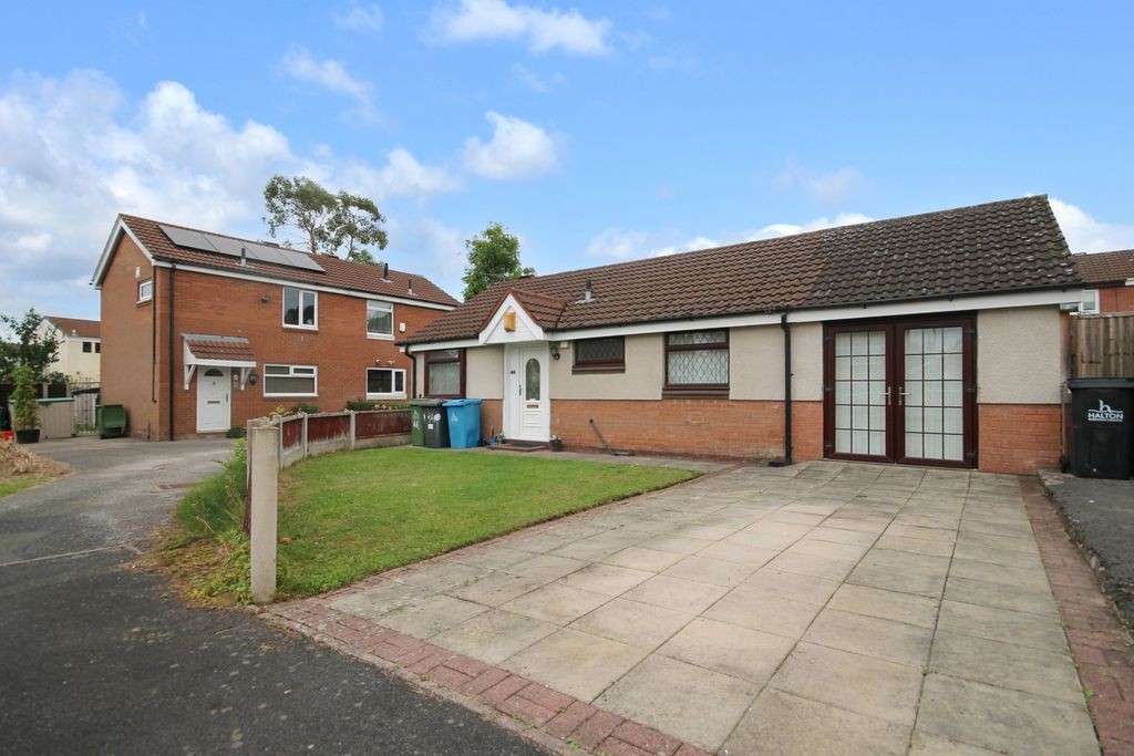 Property photo 1 of 22