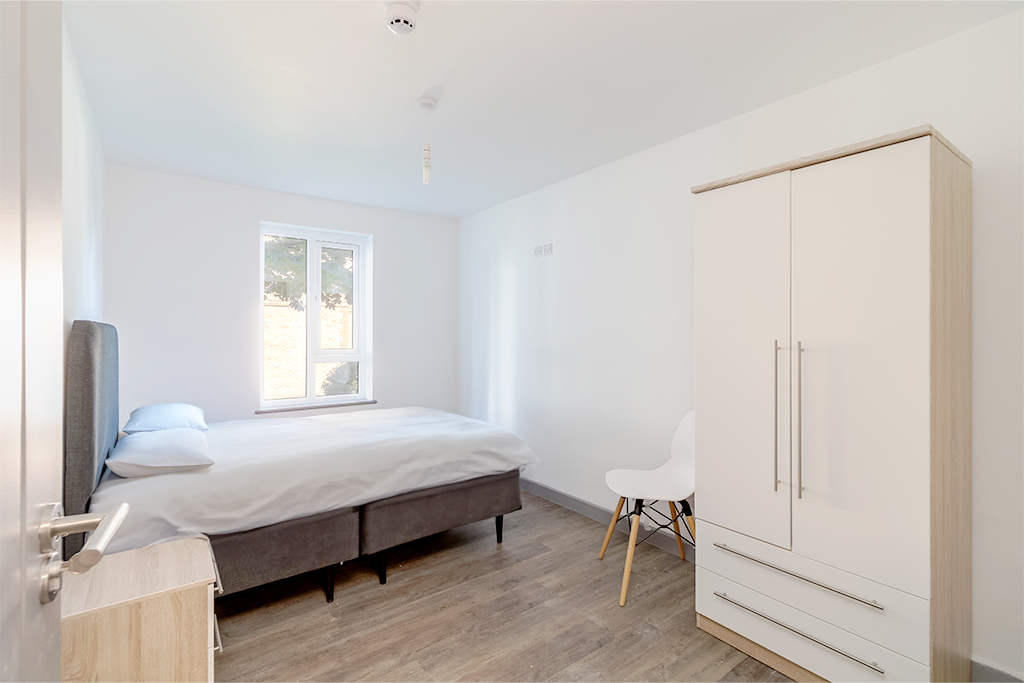 Property photo 1 of 4