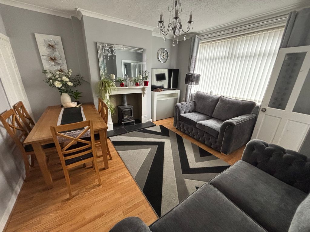 Property photo 3 of 16 Image