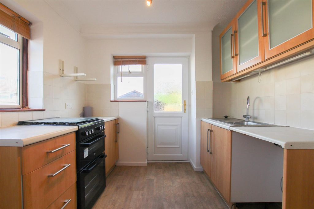 Property photo 3 of 10 Img_6085.Jpg