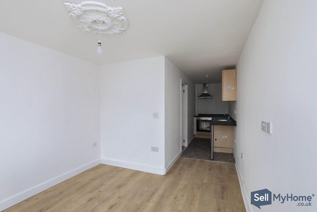 Property photo 3 of 13 Open Plan Living/Kitchen