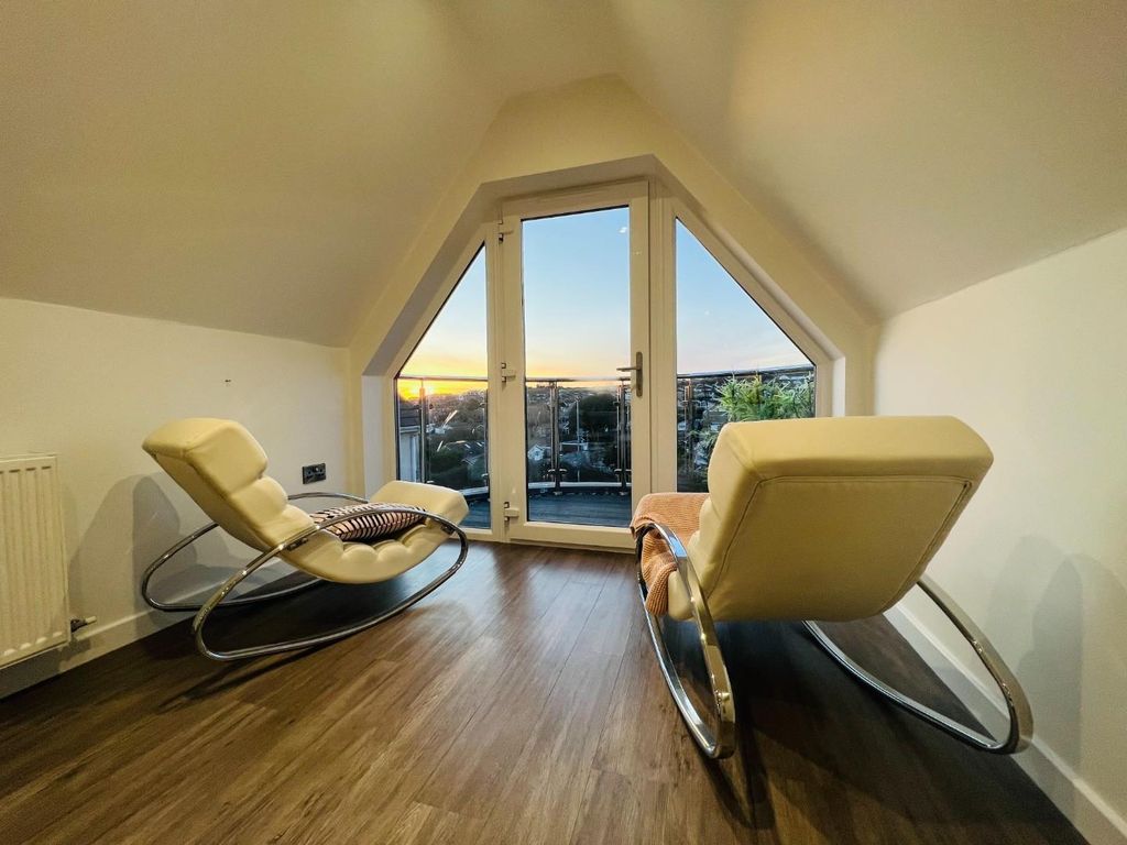 Property photo 3 of 10 Img_1690.Jpg