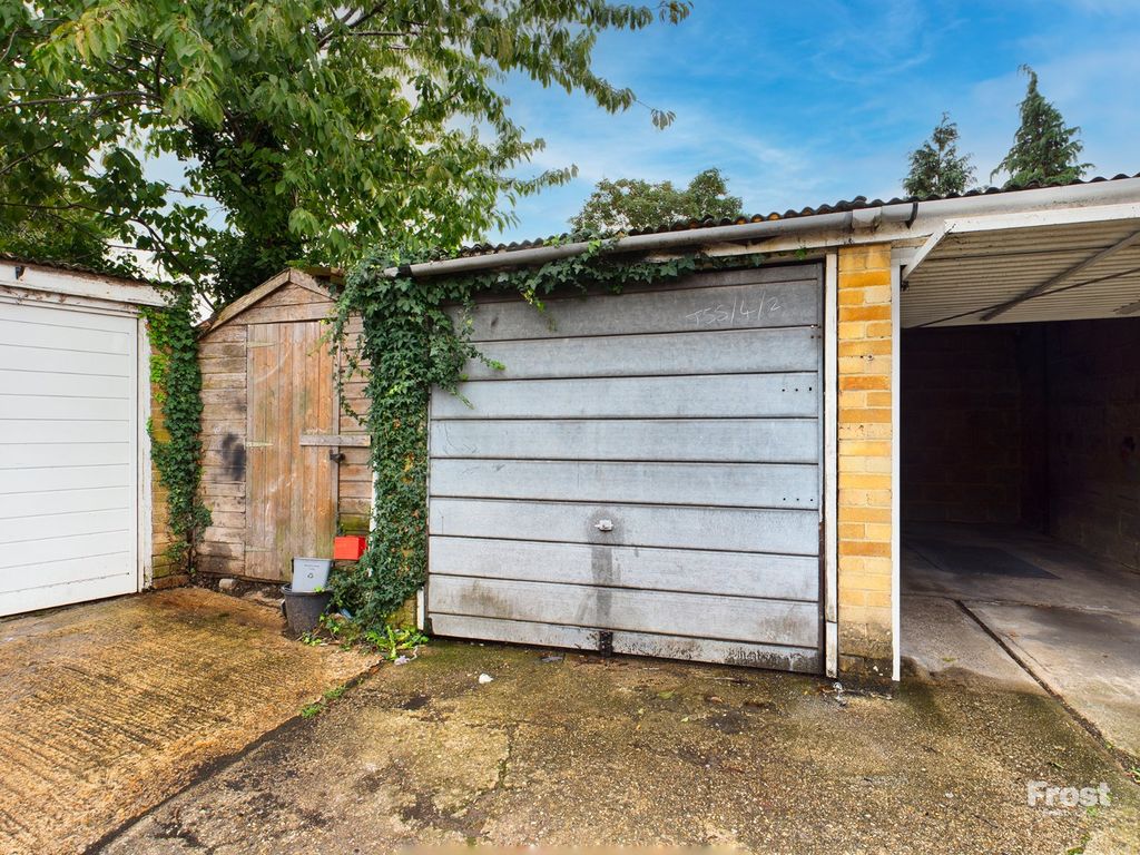 Property photo 2 of 2 Picture No. 09