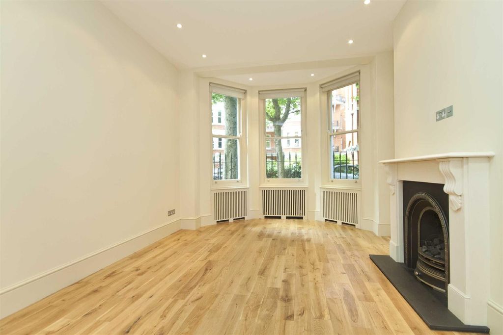 Property photo 3 of 9