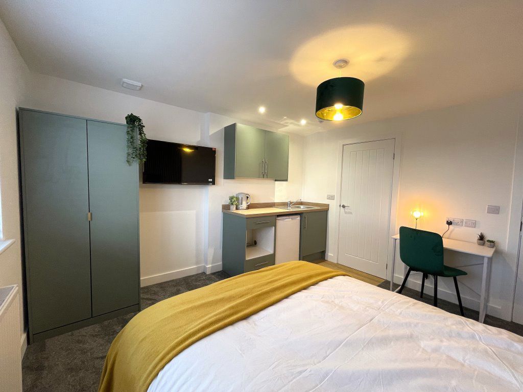 Property photo 3 of 14