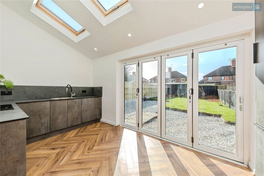 Property photo 3 of 15 Picture No. 09