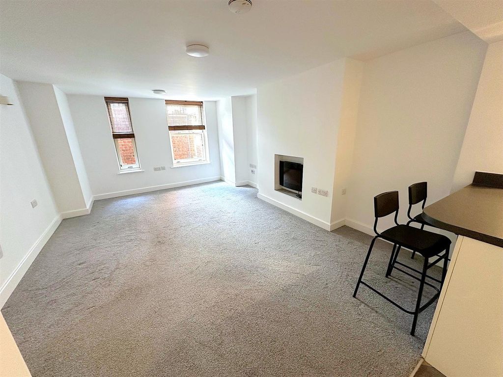Property photo 3 of 10 3.Jpg