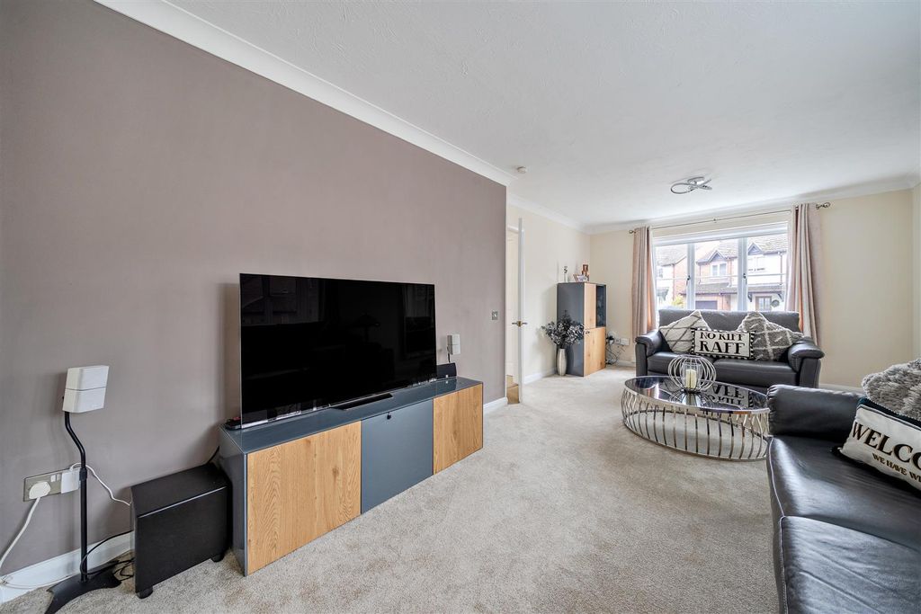 Property photo 3 of 24 1387684-17-694A9Ab39B5Dd.Jpg