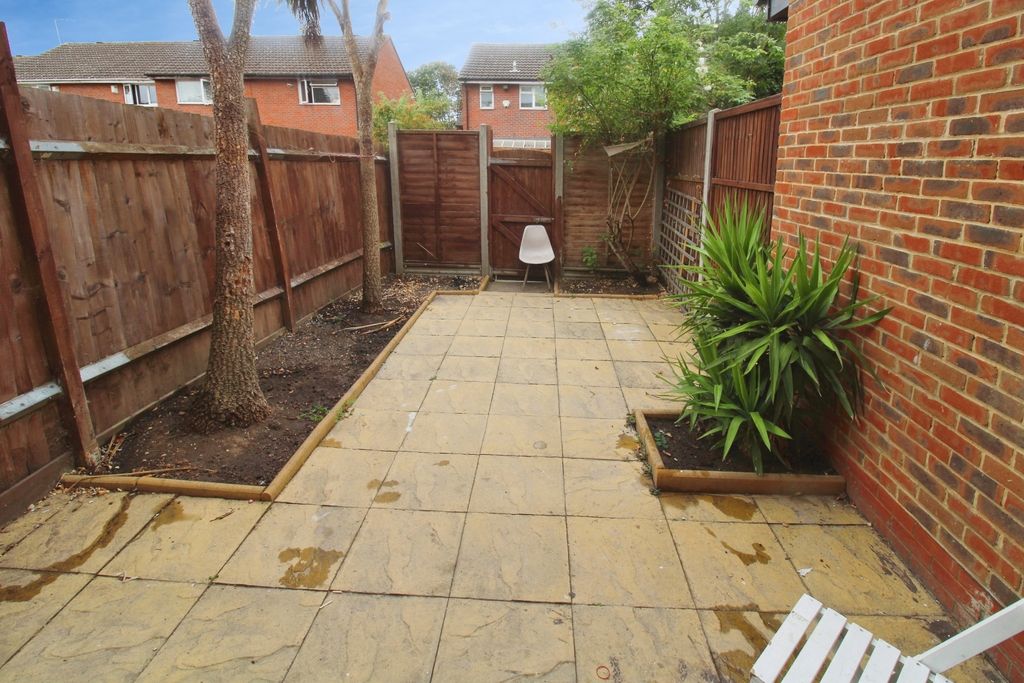 Property photo 1 of 14 Pbox-Img.Jpg