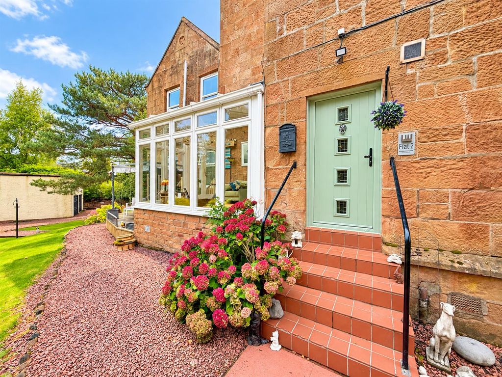 Property photo 2 of 47 Private Entrance