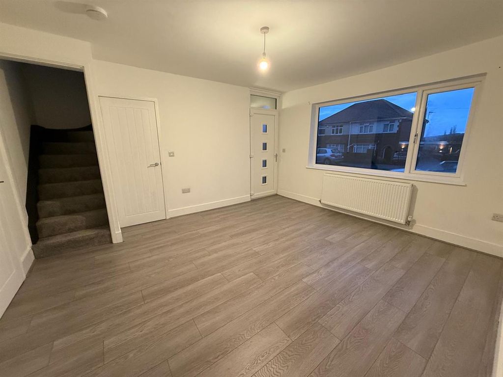 Property photo 2 of 14 Front Room Fair1.Jpeg