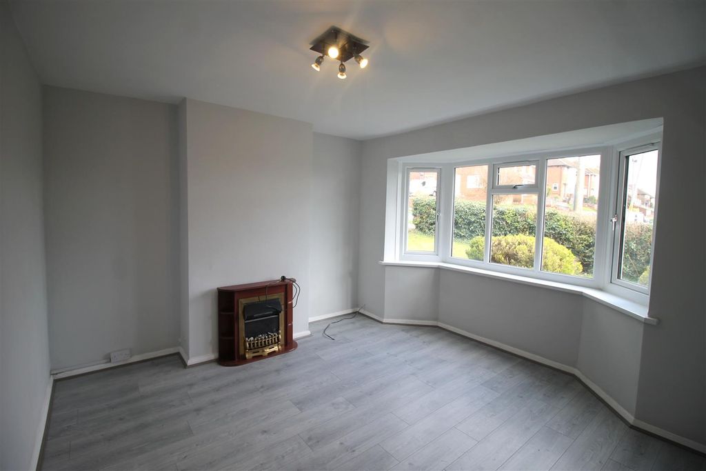 Property photo 2 of 10 Img_9854.Jpg