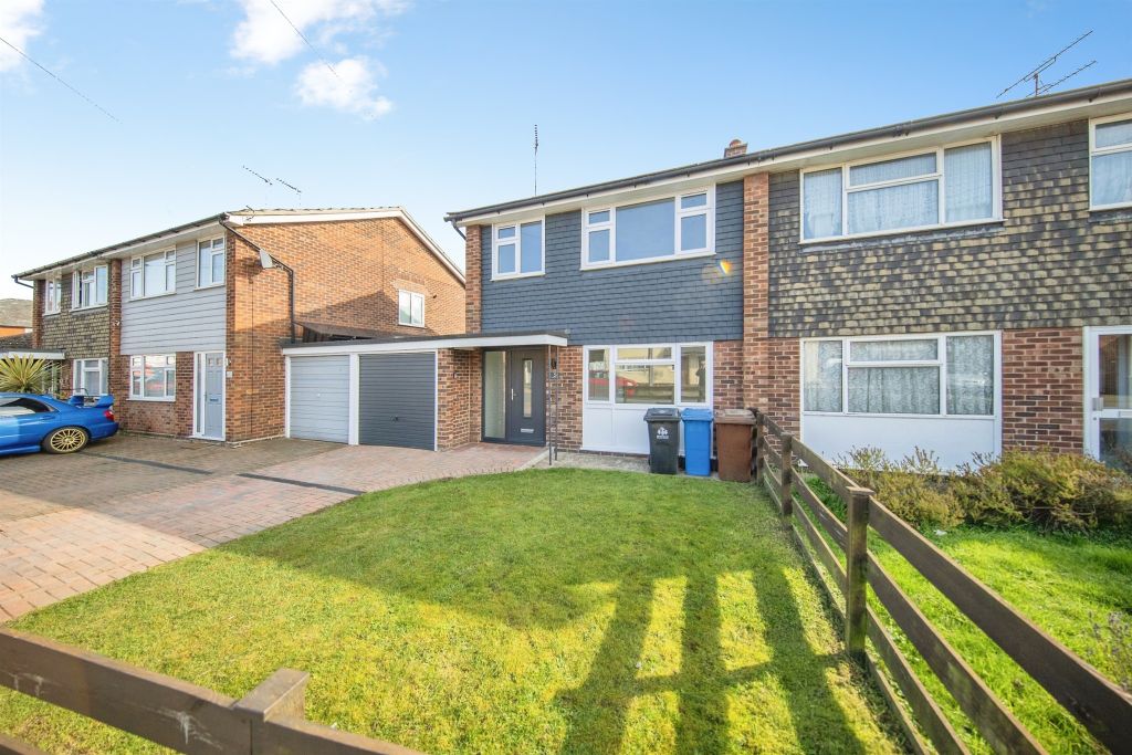 Property photo 1 of 18