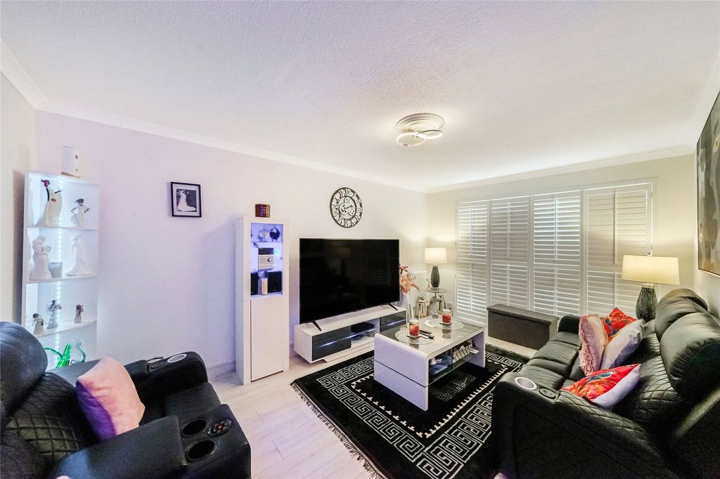 Property photo 2 of 24 Picture No. 02