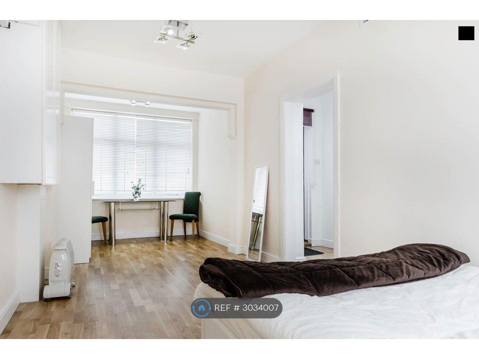 Property photo 1 of 27