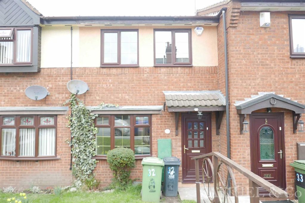 Property photo 1 of 9