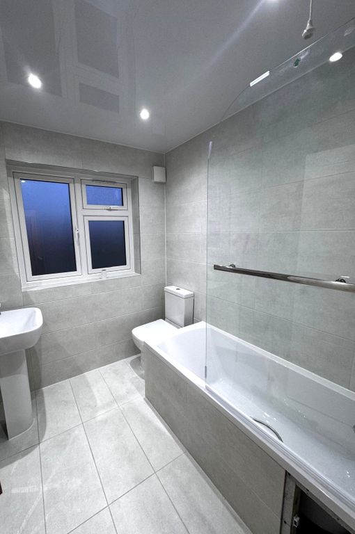 Property photo 2 of 8 Photo 2