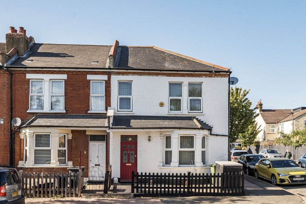 Property photo 1 of 18 Picture No. 03