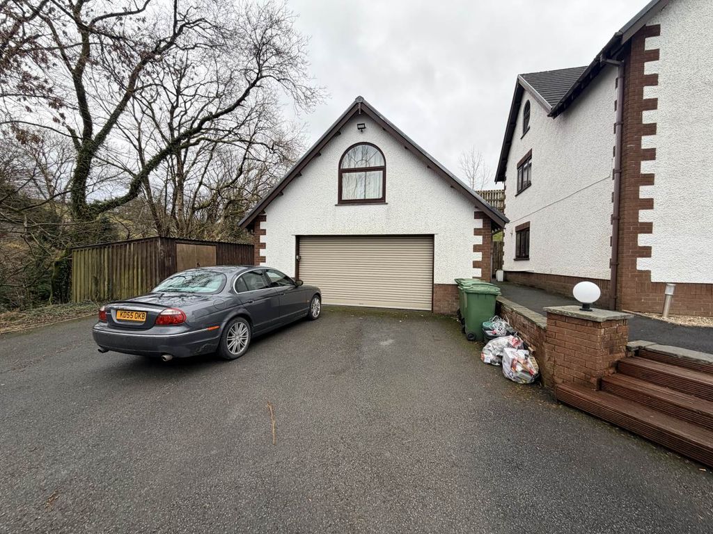 Property photo 2 of 12 Photo 09-02-2026, 12 52 51