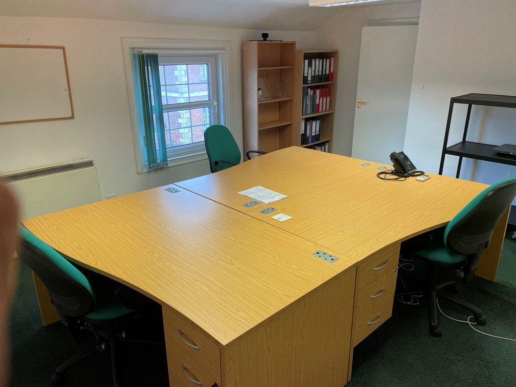 Property photo 3 of 8 Photo 8