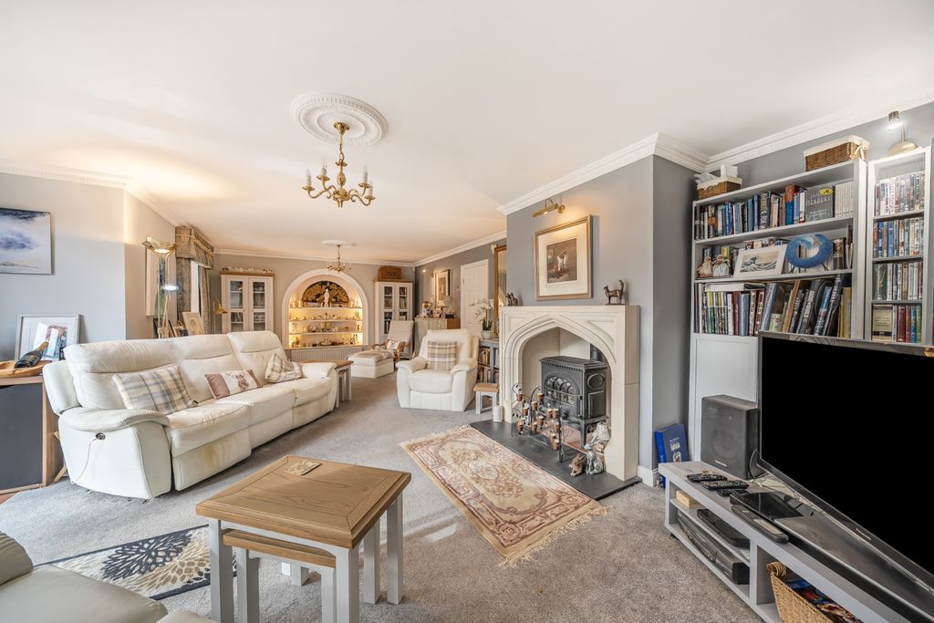 Property photo 1 of 28 Picture No. 28