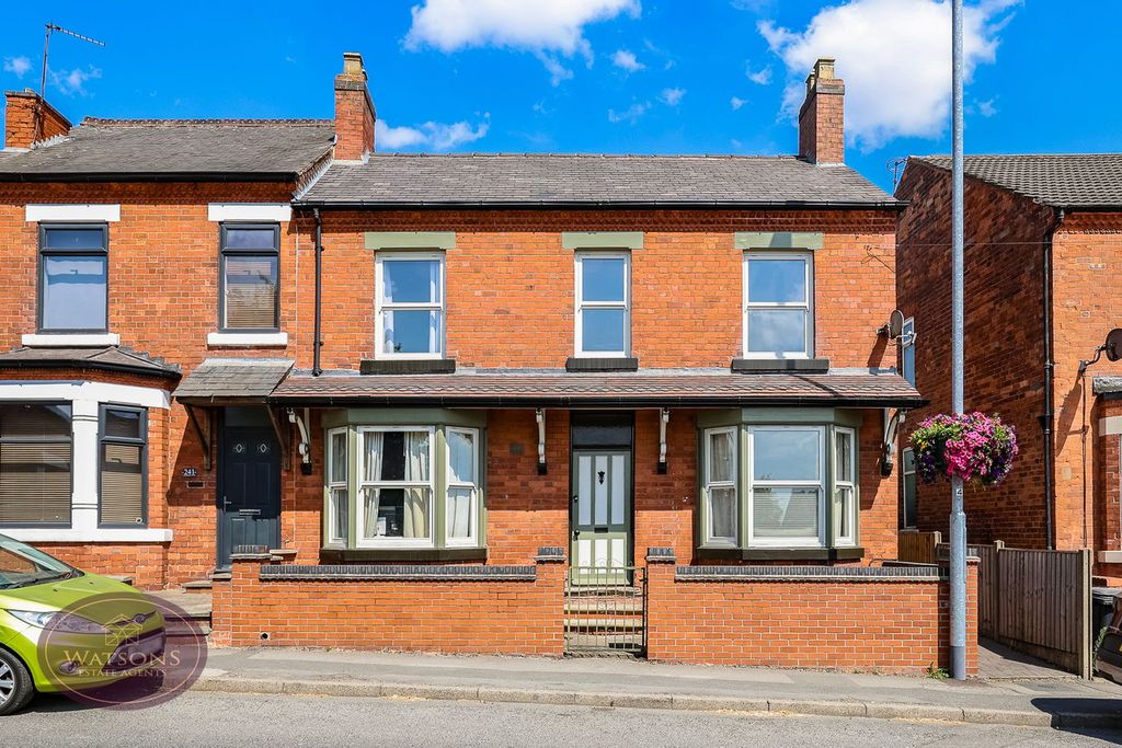 Property photo 1 of 29