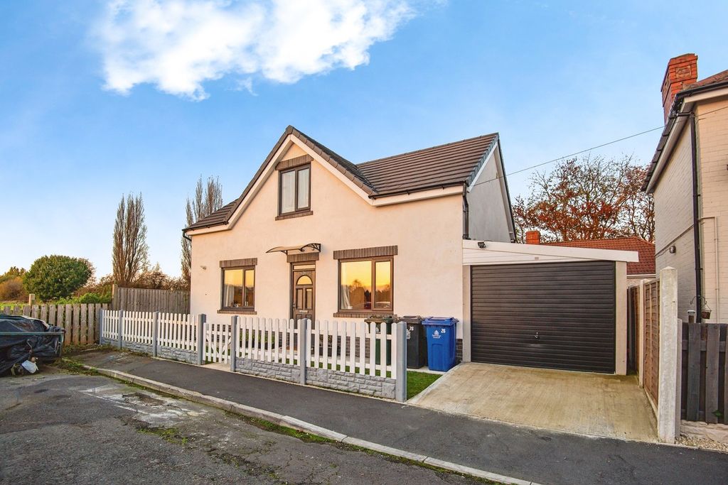 Property photo 1 of 16