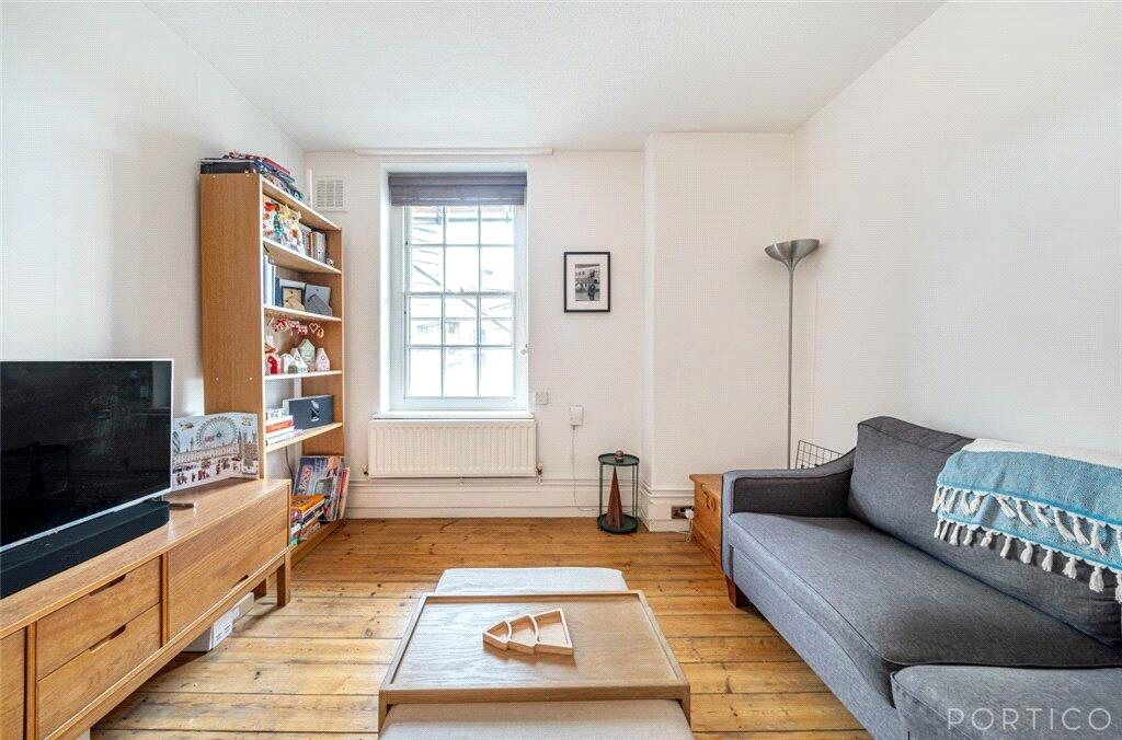 Property photo 3 of 8 Picture No. 06