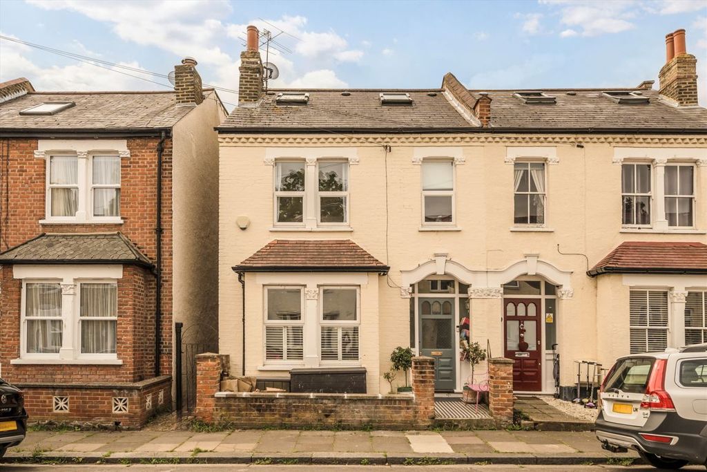Property photo 1 of 7