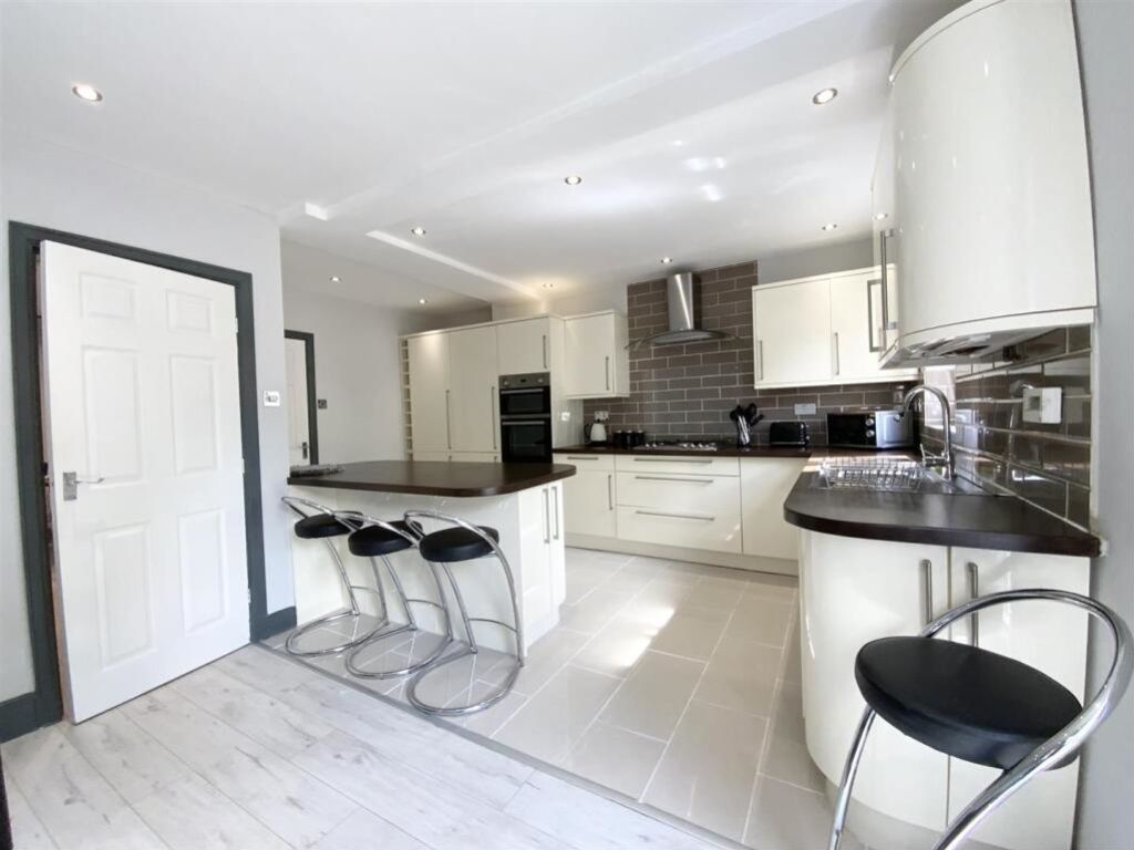 Property photo 1 of 14 Eba6Fa4Cbe1d691E9Eb254A2E9F9c844