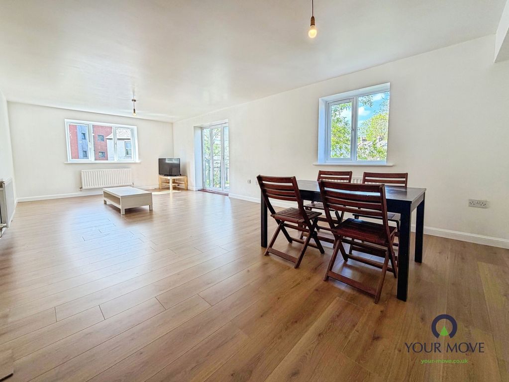 Property photo 2 of 10 Pbox-Img.Jpg