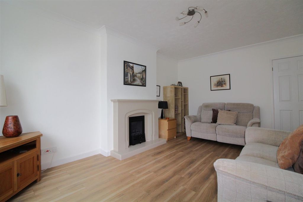 Property photo 3 of 15 Img_4440.Jpg