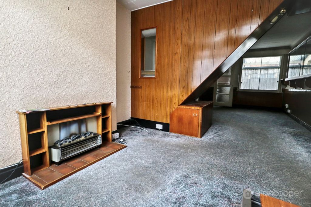 Property photo 3 of 23 3617905