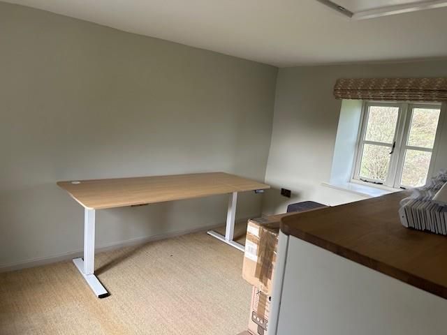 Property photo 3 of 22 Kitchen