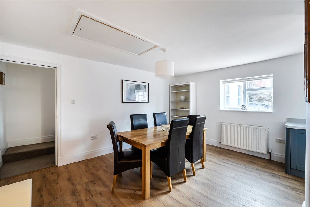 Property photo 3 of 21 Picture No. 08