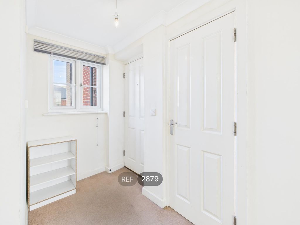 Property photo 3 of 20 Hallway