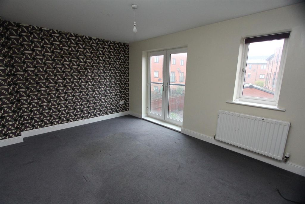 Property photo 2 of 13 Living Room.Jpg