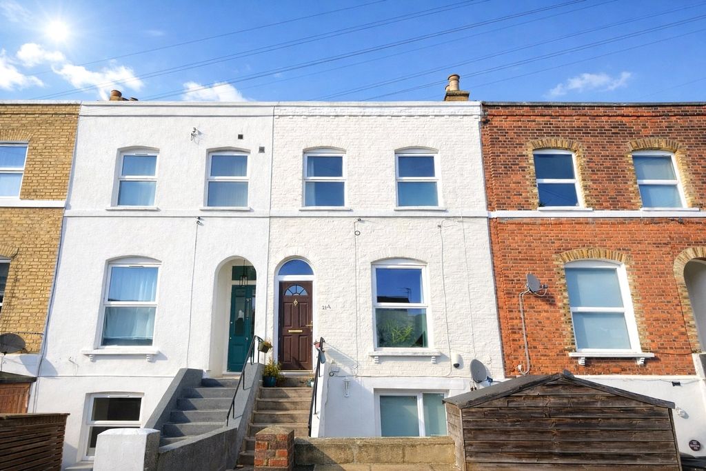 Property photo 2 of 11 Picture 2