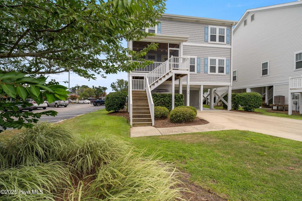 Property photo 1 of 31
