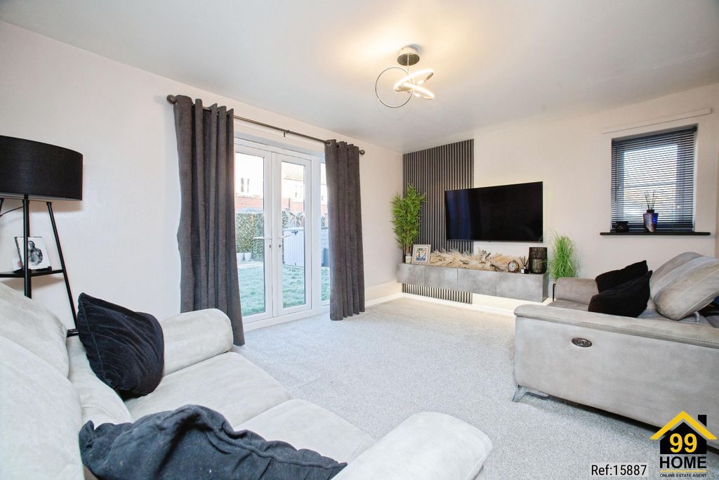 Property photo 2 of 20 Photo 1